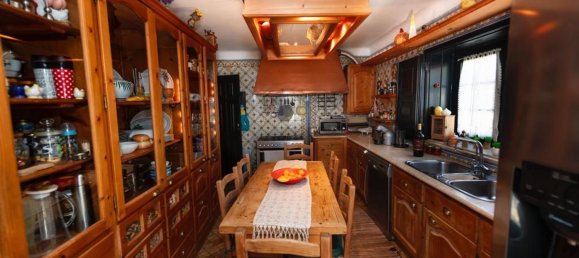 6 bedrooms House in Sesimbra, Portugal No. 27049 24