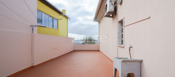 Casa de 8 dormitorios en Odivelas, Portugal No. 111742 12