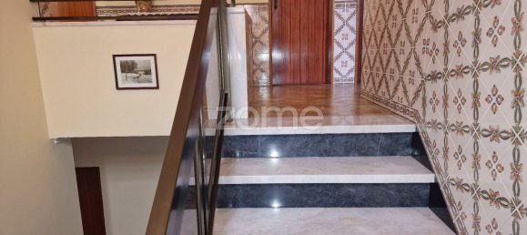 Casa de 8 dormitorios en Odivelas, Portugal No. 111742 23