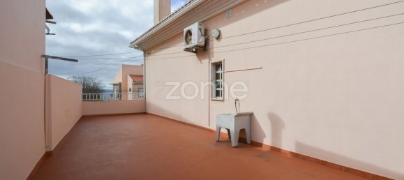 Casa de 8 dormitorios en Odivelas, Portugal No. 111742 11