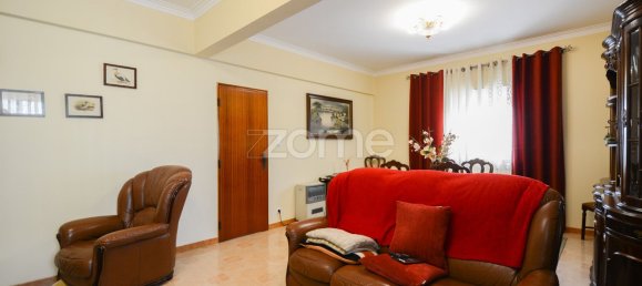 Casa de 8 dormitorios en Odivelas, Portugal No. 111742 4