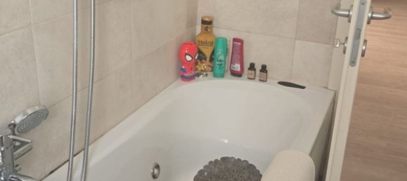 5 rooms Apartment in Atripalda, Italy No. 295382 9