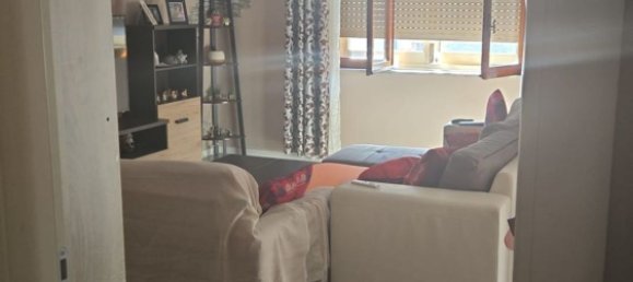 5 rooms Apartment in Atripalda, Italy No. 295382 3