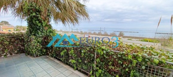 28 rooms House in Cupra Marittima, Italy No. 86080 4