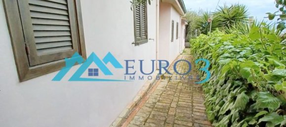 28 rooms House in Cupra Marittima, Italy No. 86080 13