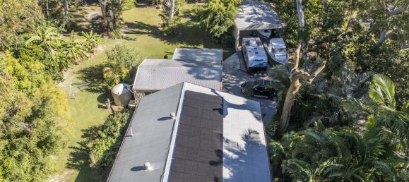 3 bedrooms House in Cooloola Cove, Australia No. 659 20