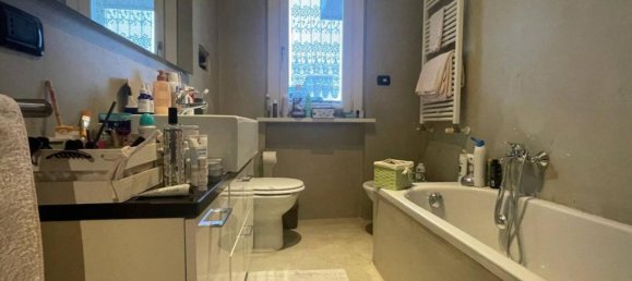 5-salle Appartement à Brescia, Italy No. 30830 20