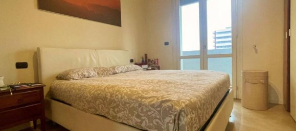 5-salle Appartement à Brescia, Italy No. 30830 21