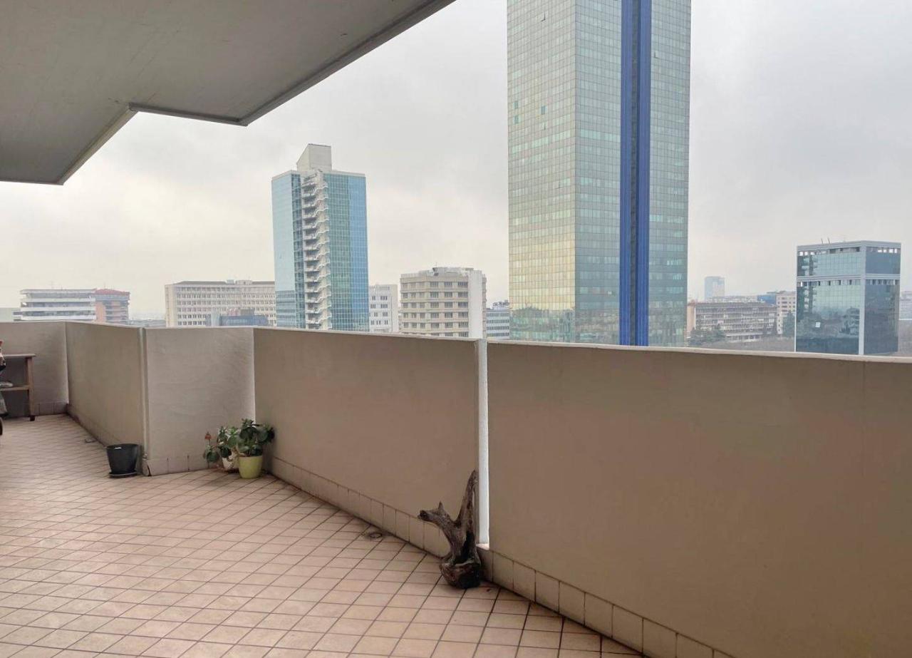 5-salle Appartement à Brescia, Italy No. 30830