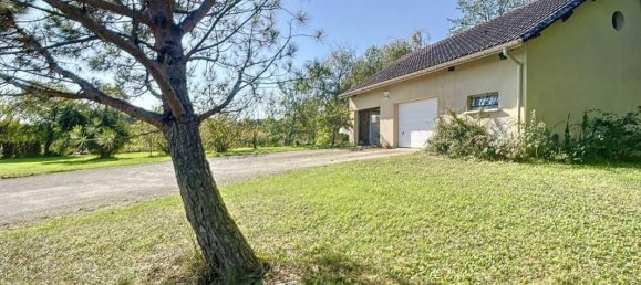 5 bedrooms House in Saint-Christophe-de-Double, France No. 192223 21