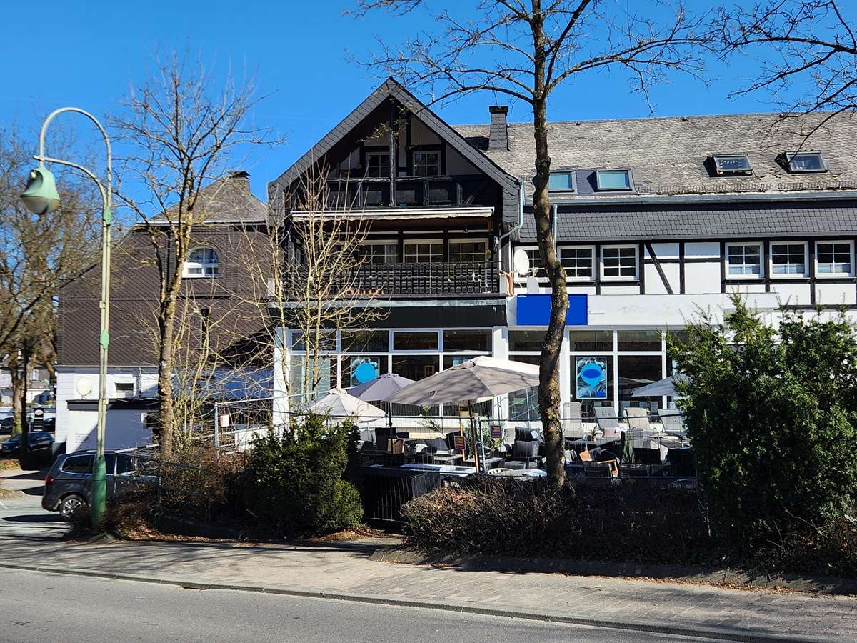 1380m² Building in Hochsauerlandkreis, Germany No. 274949