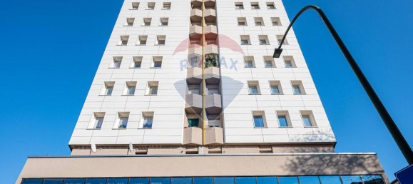 3 rooms Apartment in Ostiglia, Italy No. 26361 2