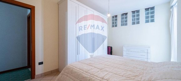 3 rooms Apartment in Ostiglia, Italy No. 26361 27