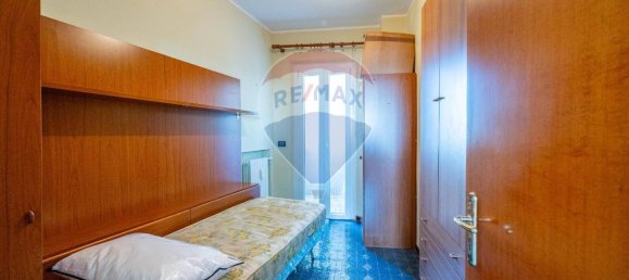 3 rooms Apartment in Ostiglia, Italy No. 26361 20