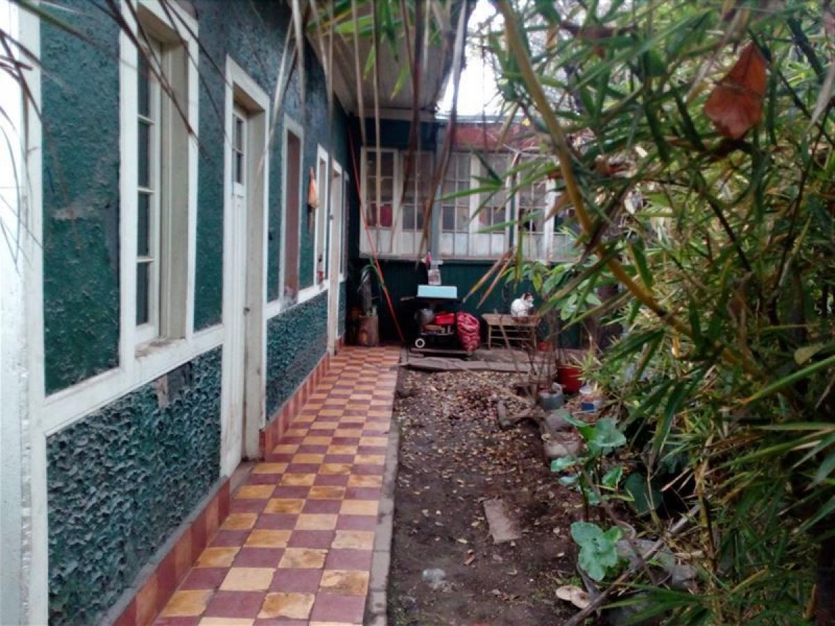 6 bedrooms House in Santiago, Chile No. 5270