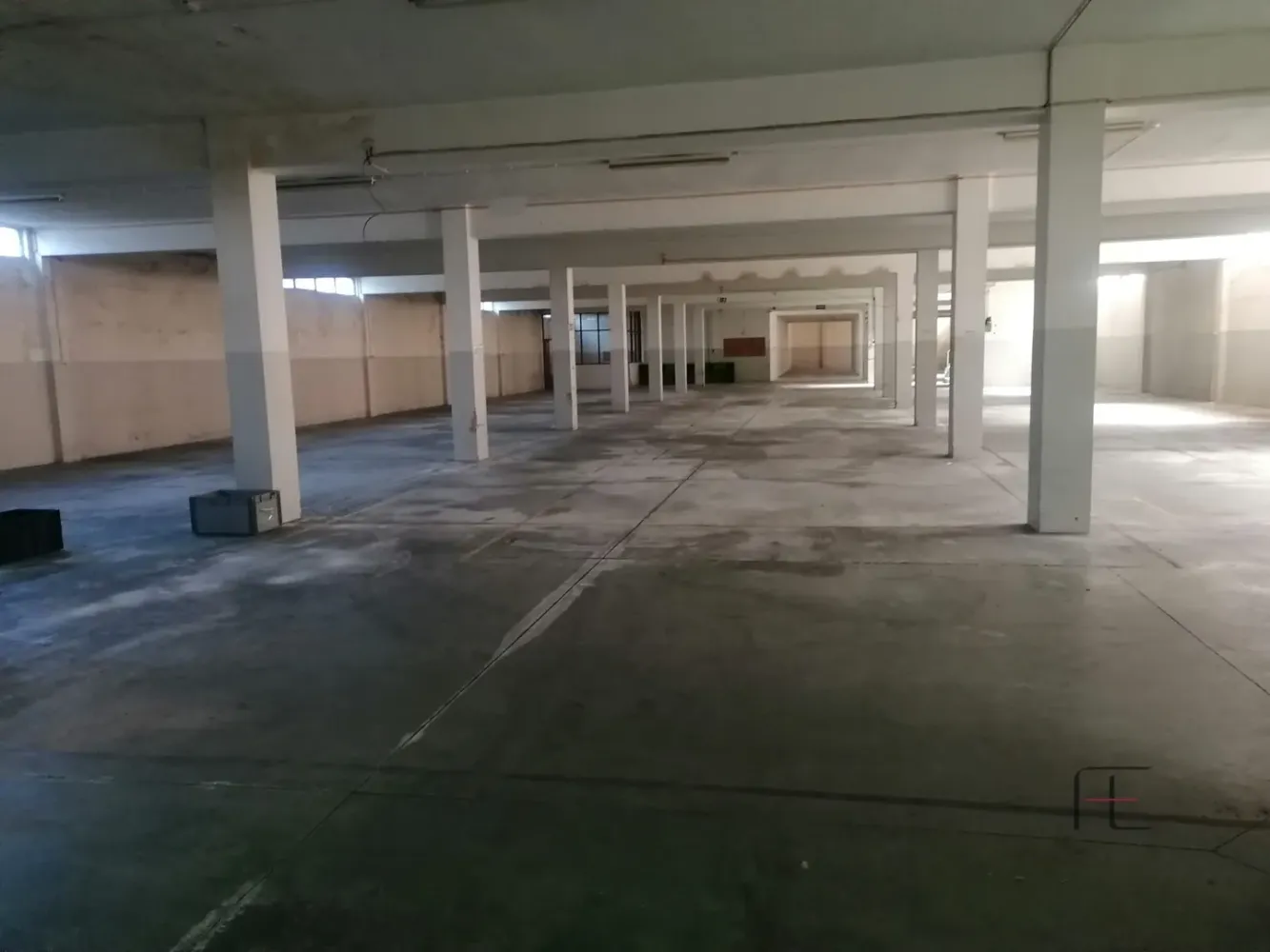  مستودع في Vila Nova de Gaia, Portugal 4830متر مربع رقم 190810