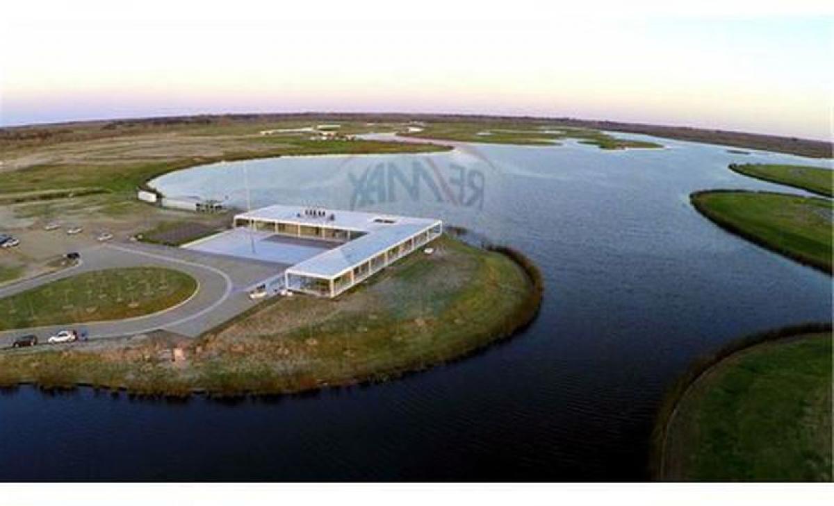  Land in Escobar, Argentina No. 114953