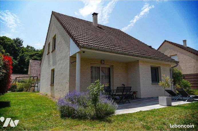 3 bedrooms Villa in Grandfontaine, France No. 301416