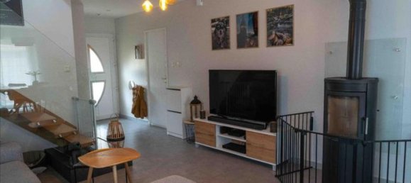 3 bedrooms Villa in Grandfontaine, France No. 301416 5