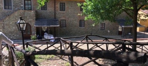 5 rooms House in Figline e Incisa Valdarno, Italy No. 188346 18