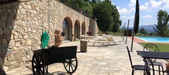 5 rooms House in Figline e Incisa Valdarno, Italy No. 188346 17