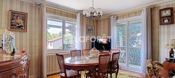 3 bedrooms House in Rhone, France No. 322020 4