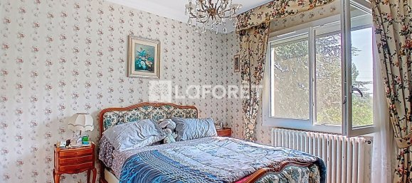 3 bedrooms House in Rhone, France No. 322020 7