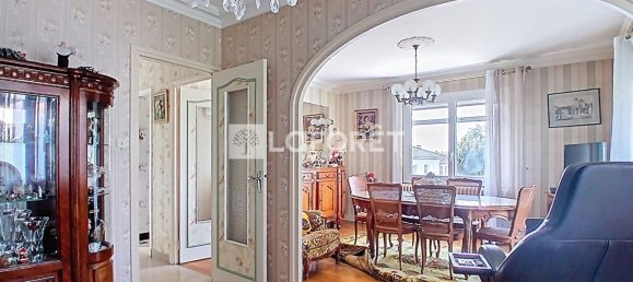 3 bedrooms House in Rhone, France No. 322020 5