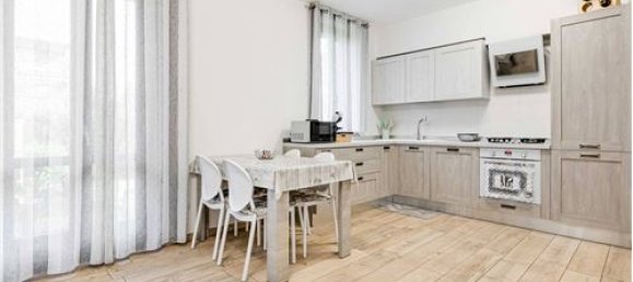 2 bedrooms Apartment in Marnate, Italy No. 279227 3