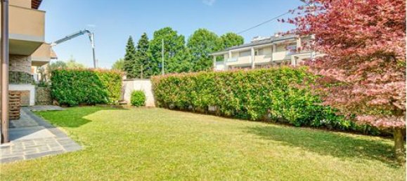 2 bedrooms Apartment in Marnate, Italy No. 279227 16