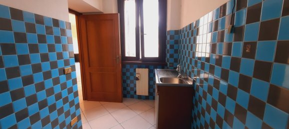 4-Zimmer Wohnung in Rieti, Italy, Nr. 44704 7
