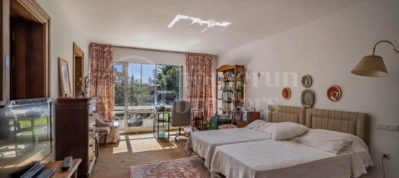 7 bedrooms Villa in Marbella, Spain No. 271631 5