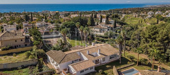 7 bedrooms Villa in Marbella, Spain No. 271631 16