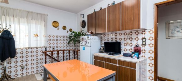 3 bedrooms House in Cascais, Portugal No. 104128 16