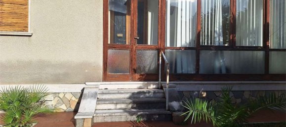 Дом с 13 спальнями в Монтекатини Терме, Италия № 314234 3