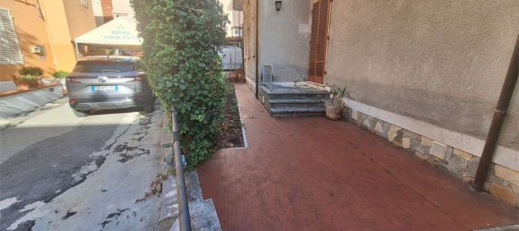 Дом с 13 спальнями в Монтекатини Терме, Италия № 314234 6