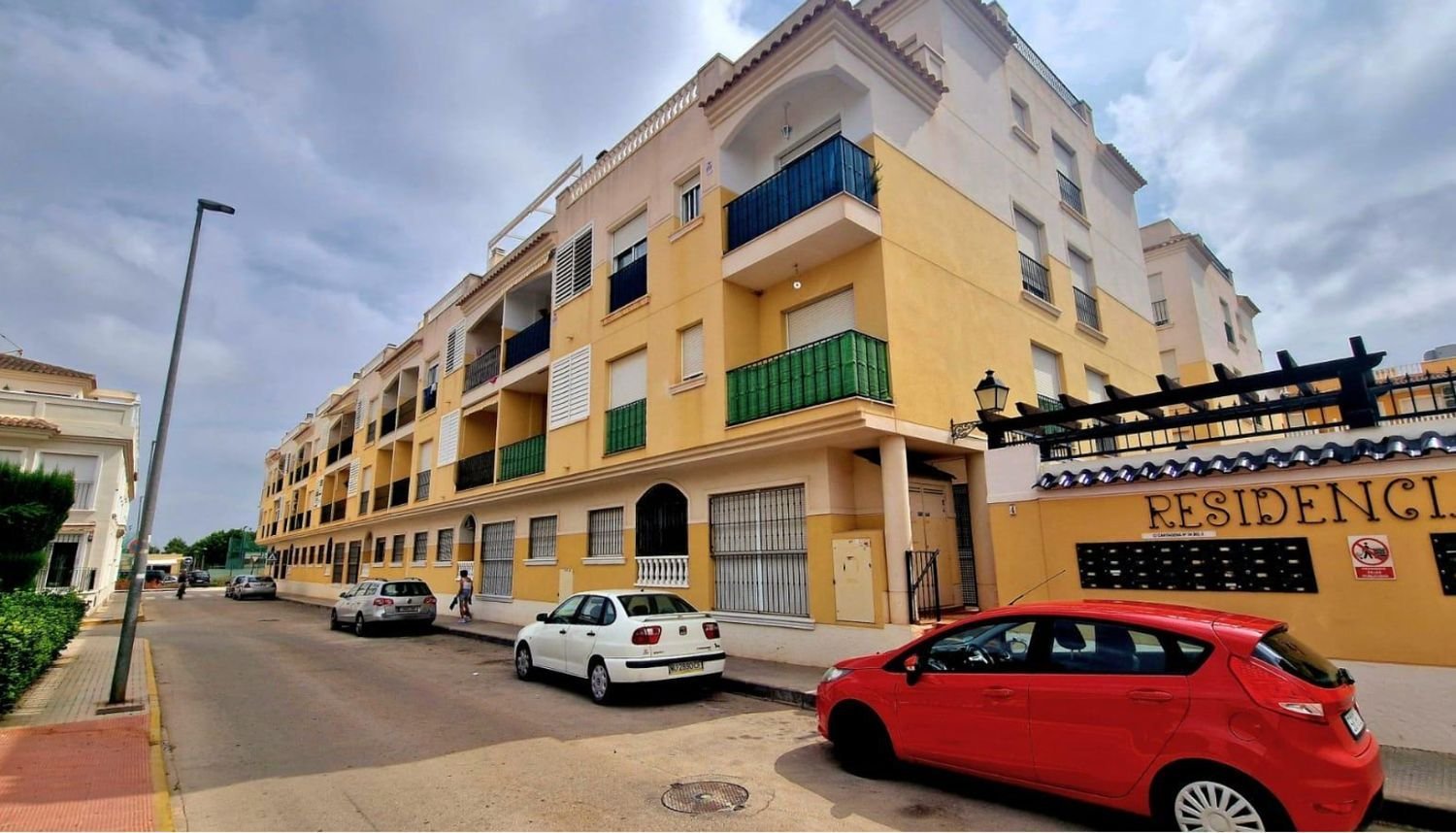 2 bedrooms Apartment in Alicante, Spain No. 152299