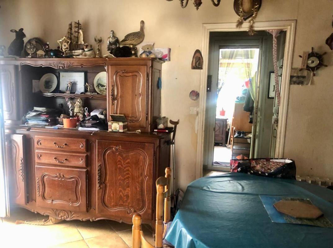 Villa T1 em Le Thou, France N.º 293848