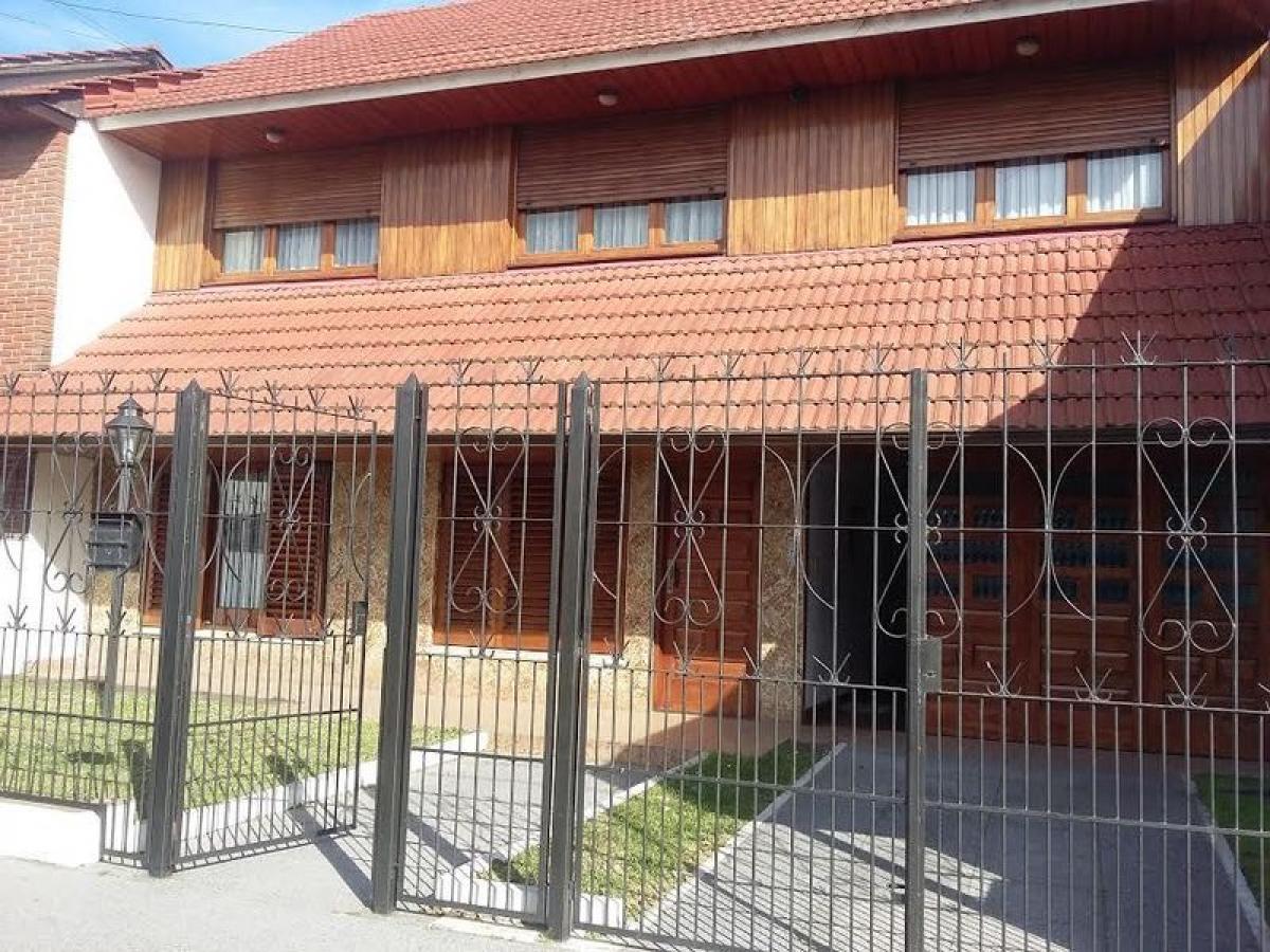 4 غرف نوم منزل في Mar del Plata, Argentina رقم 70169