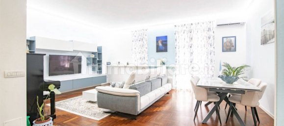 Apartamento de 3 dormitorios en Codogno, Italy No. 274050 7