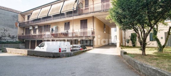 Apartamento de 3 dormitorios en Codogno, Italy No. 274050 5