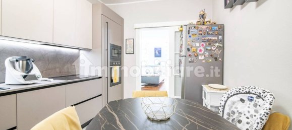 Apartamento de 3 dormitorios en Codogno, Italy No. 274050 14