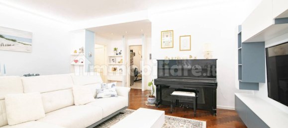 Apartamento de 3 dormitorios en Codogno, Italy No. 274050 9