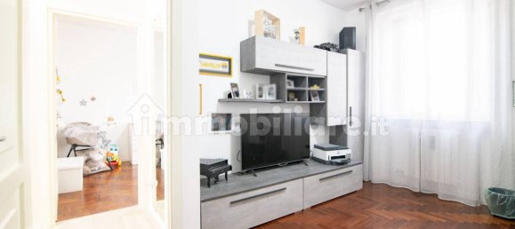Apartamento de 3 dormitorios en Codogno, Italy No. 274050 27