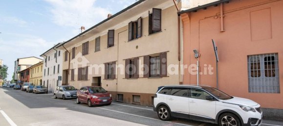 Apartamento de 3 dormitorios en Codogno, Italy No. 274050 3