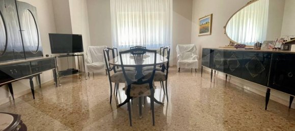 3 rooms Apartment in Andria, Italy No. 9419 4