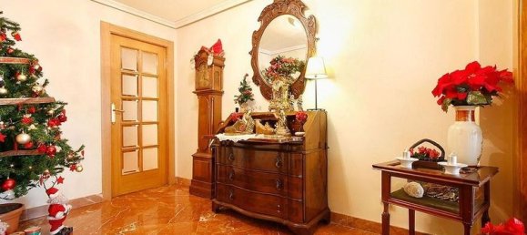 5 غرف نوم شقة في Granada, Spain رقم 180192 15