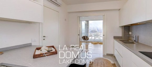 Вилла с 14 комнатами в Грианте, Италия № 56700 24