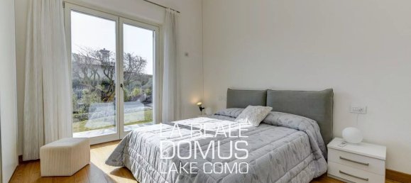 Вилла с 14 комнатами в Грианте, Италия № 56700 2