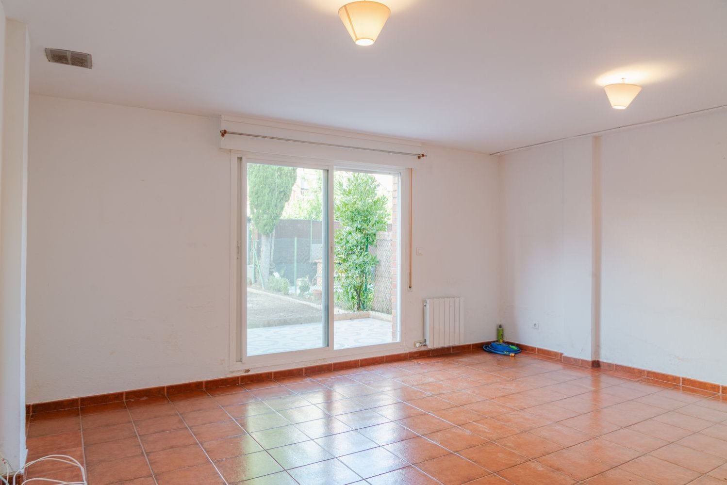 3 غرف نوم منزل في Zaragoza, Spain رقم 251545